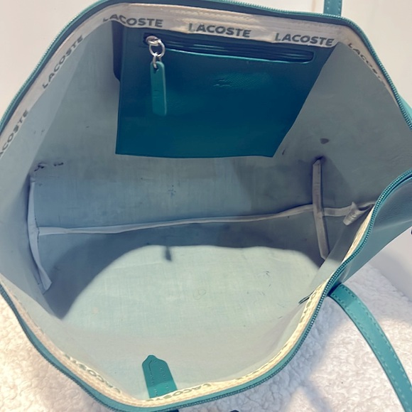 💥 HOST PICK 💥Lacoste Bag with Free Ankle Booties, Wallet & Sunglasses LACOSTE - Picture 14 of 15